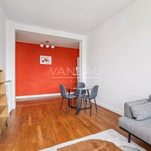 Charme de l'ancien - 2 pièces en étage