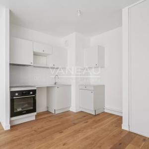 Issy-les-Moulineaux - Trois pièces rénové avec jardin de 39 m2