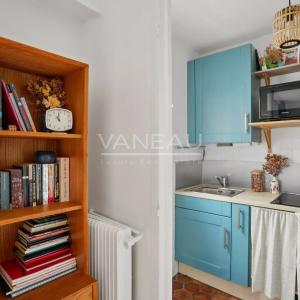 Paris XVe - Sèvres Lecourbe / Blomet : Studio calme et lumineux