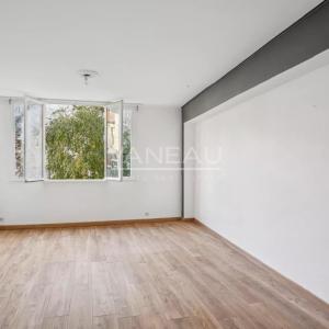 Oberkampf - Lumineux studio sur jardin