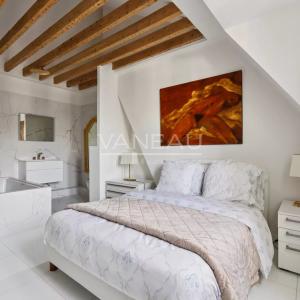 PARIS XVIe - Victor Hugo - Bel appartement dernier étage, vue To