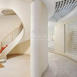 Paris XIVe - studio  lumineux avec balcon et vue dégagée