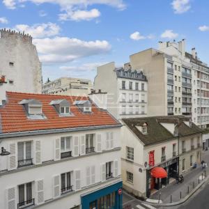 Paris XVe - Sèvres Lecourbe / Blomet : Studio calme et lumineux