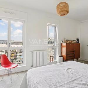 COUP DE CŒUR – DERNIER ÉTAGE - TERRASSE - CLIMATISATION