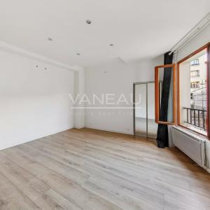 BOULOGNE NORD STUDIO SUR COUR