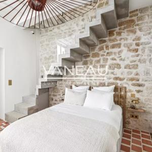 Paris VIe - Odéon - Luxueux pied-à-terre intégralement rénové au