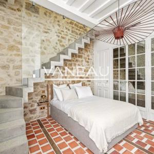 Paris VIe - Odéon - Luxueux pied-à-terre intégralement rénové au