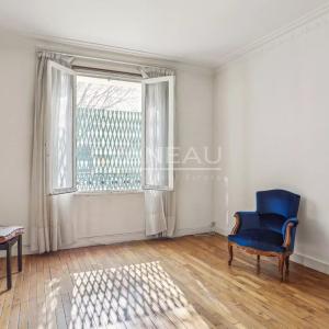 Charme de l'ancien - Profession libérale possible