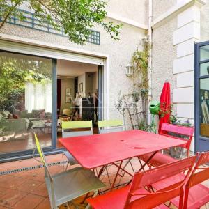 Villa privée, maison familiale avec extérieur