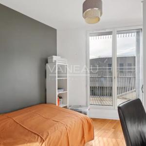 BOULOGNE - DERNIER ETAGE - BALCON / TERRASSE