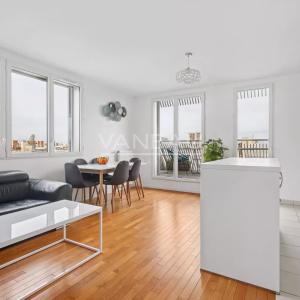 BOULOGNE - DERNIER ETAGE - BALCON / TERRASSE