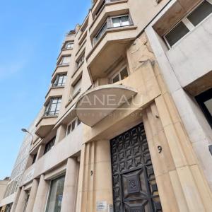 PARIS XVe : Cambronne / Champs de Mars - Appartement 2 /3 pièces