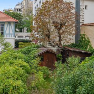 Neuilly sur Seine - Bel ancien - vues jardins