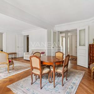 Neuilly sur Seine - Bel ancien - vues jardins