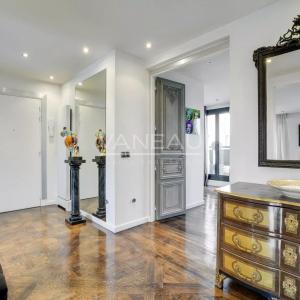 Neuilly Sur Seine - Dernier étage avec vue panoramique face au b