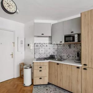 PARIS XIIème - Appartement joliment meublé