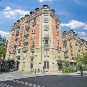 PARIS XIIe - Aligre / Gare de Lyon - Deux pièces calme beaux vol
