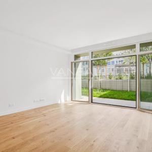 Issy-les-Moulineaux - Trois pièces rénové avec jardin de 39 m2