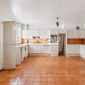 Quai de Béthune  – Appartement 117 m² + studio 14 m²