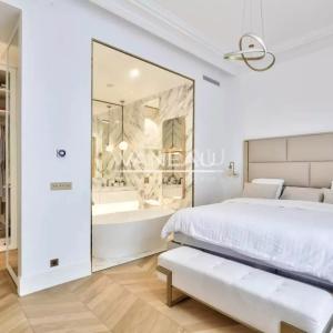 PARIS VIIIe - Faubourg du Roule