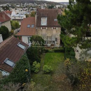 Sèvres - Quartier Brancas, rive droite - Maison meulière classée