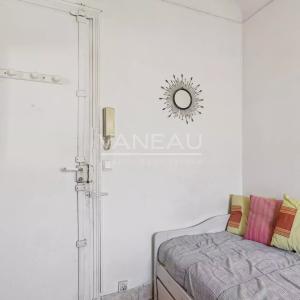 Paris XVe - Sèvres Lecourbe : Chambre de service