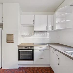 Paris XVe - Vouillé : Appartement trois pièces en très bon état