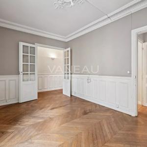 Paris XVe Necker, bel appartement calme dans un immeuble 1930