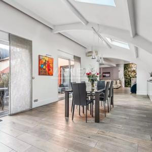 Pont de Neuilly - Comme une maison