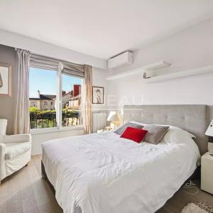 Boulogne nord trois pièces 85 m² avec balcon