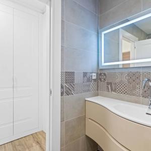 Le Cannet Mairie, magnifique 2 pièces en rez-de-jardin dans une 