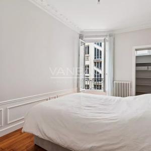 PARIS XV - LIMITE PARIS VII - INVALIDES - BRETEUIL - SAXE