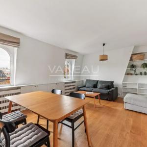 Paris VIIe - Saint Dominique - Etage élevé vue Tour Eiffel