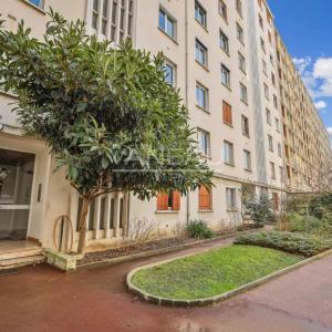 Paris XVe - Appartement quatre pièces avec loggia