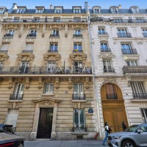 Paris XVe - Sèvres Lecourbe : Chambre de service