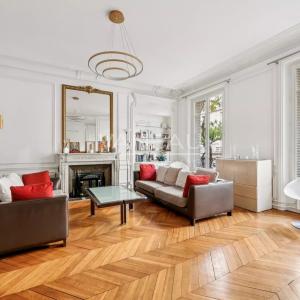 Paris XVIe Trocadéro Appartement Familial et de Réception 184 m2