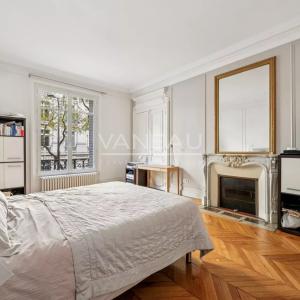 Paris XVIe Trocadéro Appartement Familial et de Réception 184 m2