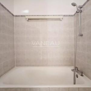 Saint Mandé - Mairie / Bois de Vincennes - 2 Pièces bon état DPE