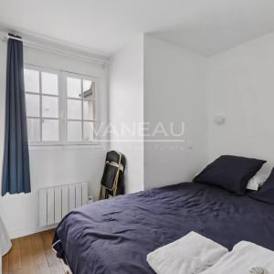 Exclusivité Off-market - Paris 4e - Rue Saint-Antoine - vue déga