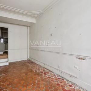 Arts et Métiers - Bel ancien à rénover - 2 chambres