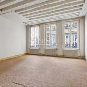 Arts et Métiers - Bel ancien à rénover - 2 chambres