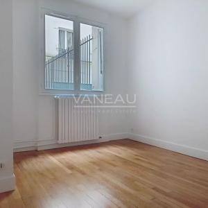 PARIS VIII - Appartement avec deux chambres - Rue Clément Marot