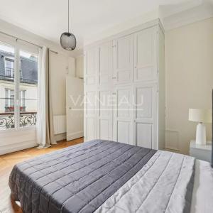 DEUX PIÈCES - TRIANGLE D'OR