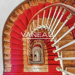 DEUX PIÈCES - TRIANGLE D'OR