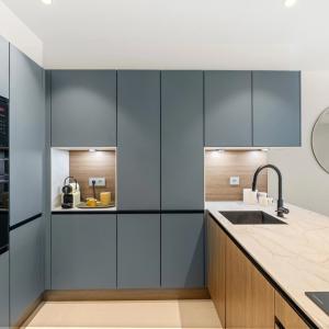 Appartement rénové 3 pièces vue mer à vendre - Cannes Croisette