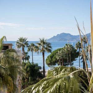 Appartement à vendre Cannes Croisette - Vue mer et jardins