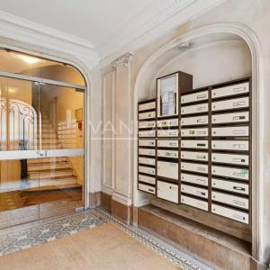 Paris 15ème - Convention-Brancion - 2 pièces à rénover