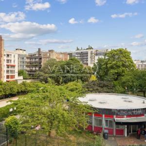 Paris XVe - Blomet - Appartement trois pièces avec vue dégagée