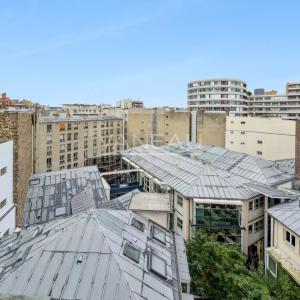 PARIS XVe : Cambronne / Champs de Mars - Appartement 2 /3 pièces