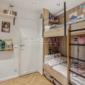 Paris XVI -  Boileau - Claude Lorrain -  Appartement deux chambr